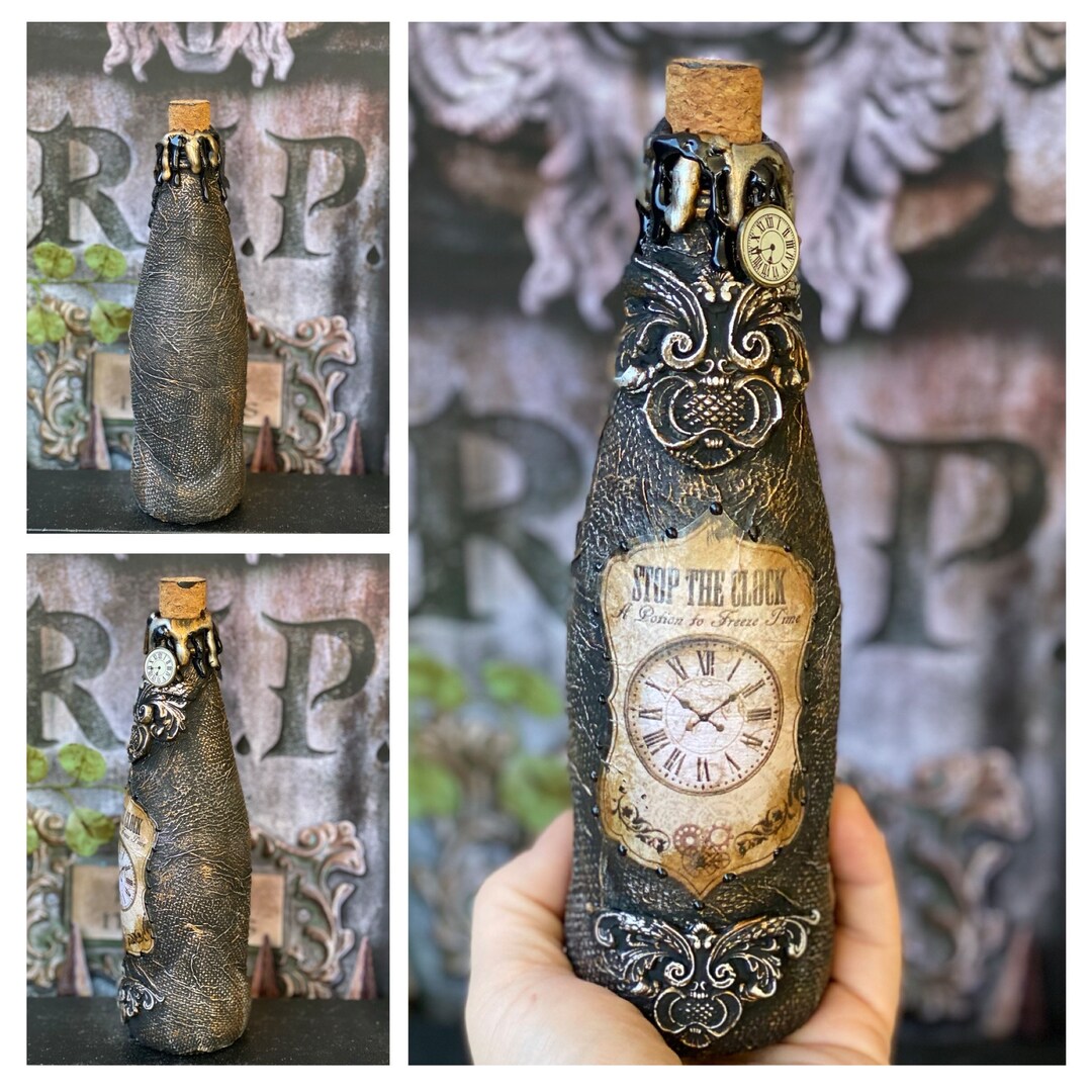 Potion Stop the Clock , Time Elixir, Art Glass Bottle 21/5cm , Wizard