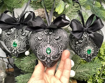 Conjunto de adornos de corazón góticos victorianos: diamantes de imitación negros, plateados y verdes