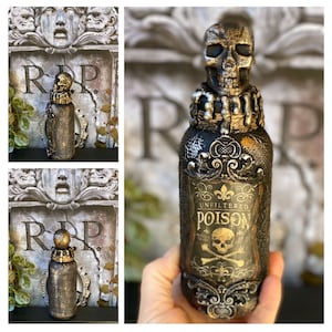 Potion Unfiltered Poison Art glassbottle 20 cm , Wizard  , Halloween , Witchcraft , Witch , Salem , Home decor , apothecary, collectors item