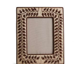 Handmade Embroidered Picture Frame: Beige Floral Zardozi Art
