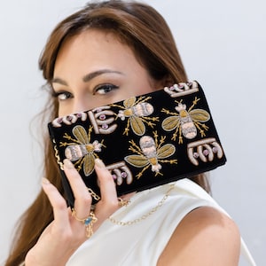 Black Velvet Handmade Crossbody Bag with Bee Embroidery Patterns
