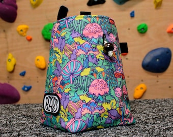 Chalk Bag for Climbing & Bouldering Handmade from Repurposed and Recycled Materials (psychadelic shrooms) | Gift for Climbers or Boulderers