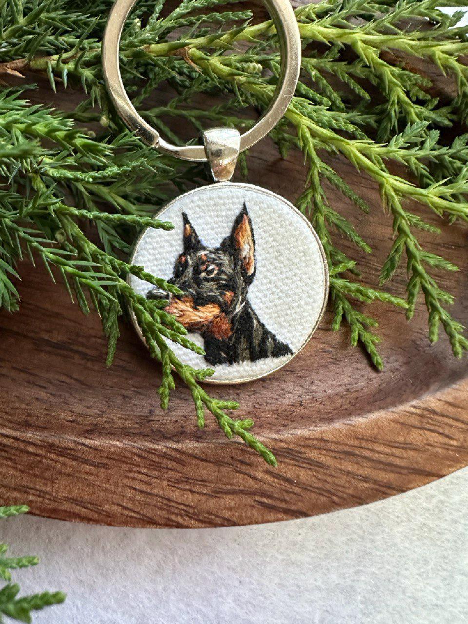 Custom Embroidery Pet Portrait Keychain| Personalized Dog Memorial Keyring