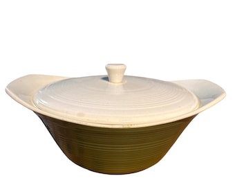Vintage Max Schonfeld "El Verde" casserole dish avocado green base with lid