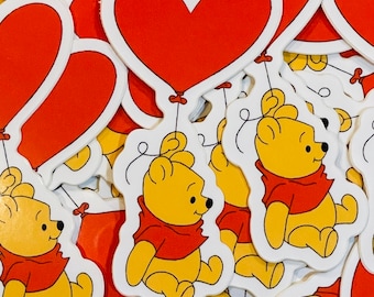 Winnie the Pooh love sticker