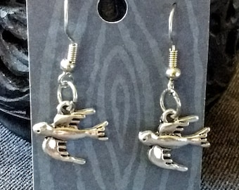 Nature inspired charm earrings, dangling nature charm earrings, boho earrings, bird earrings, dangling earrings, hook earrings, handmade