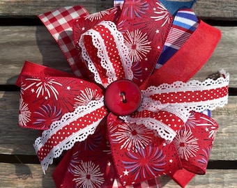 Patriotic fireworks bow for America’s 250th Birthday Celebration, Unique bow can be added to wreaths, lanterns and porch decor.