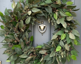 Eucalyptus wreath front door, Housewarming gift, Modern farmhouse wall decor, Interior wall decor, Winter wreath decor