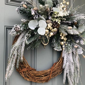 Snowy Winter Front Door Wreath, Christmas Wreath, Farmhouse Style ...