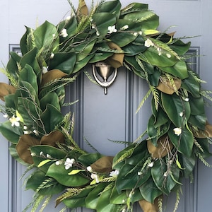 Front Door Magnolia Wreath, Natural Southern Magnolia perfect to welcome home your family everyday, Housewarming Gift, Porch Decor,