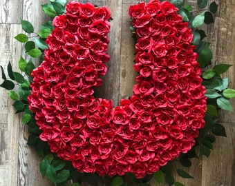 Kentucky Derby Horseshoe Wreath Covered In Red Roses, Kentucky Derby Party Decor, Horse Racing Decor, two sizes available. Hostess Gift