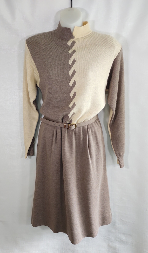 Vintage 80s/90s Wool Taupe Brown and Cream Sweater