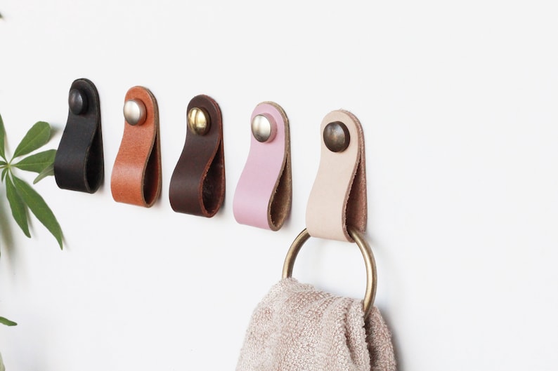 Leather Towel Holder Ring, Wall Mounted Towel Holder, Bathroom Towel Rack, Wall Hanging Strap, Leather Towel Hanger, Towel Hook imagem 2