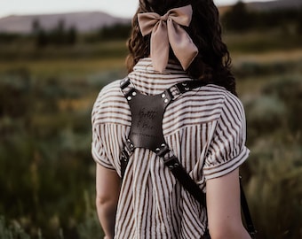 Gepersonaliseerde lederen harnasriem voor dubbele DSLR-camera / aangepaste bruiloft fotograaf cadeau / dubbele camerariem / kerstcadeau voor fotograaf