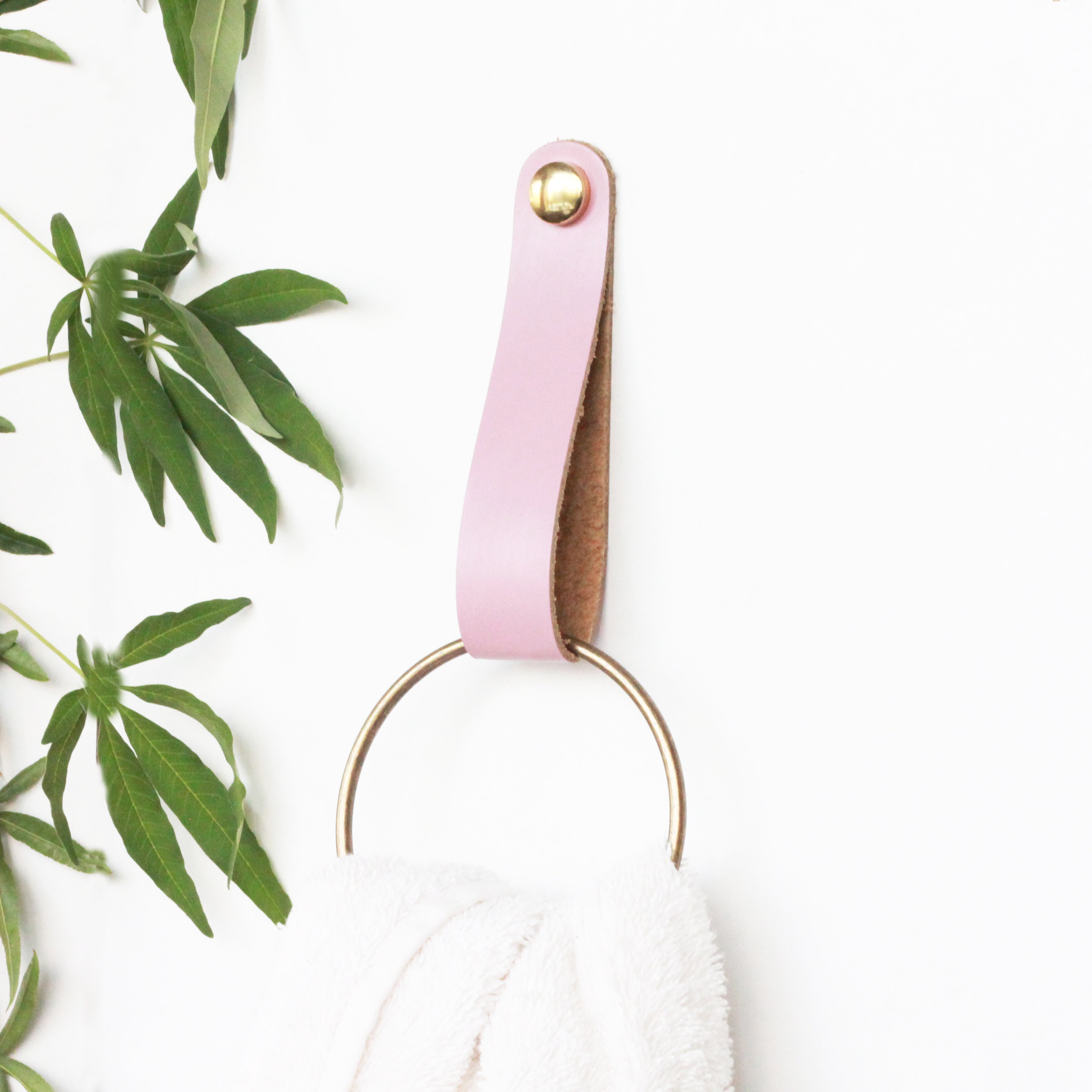 Black Leather Towel Hanger Strap Wall Hanging Towel Holder Etsy