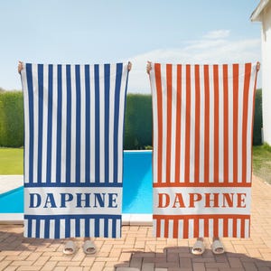Girls Trip Gestreepte strandlaken, badhanddoek aangepaste naam voor volwassenen, retro stijl bruidsmeisje handdoek, handdoek club, vrijgezellenfeest handdoek