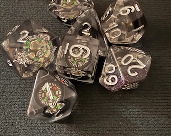 Compass DND Dice Set, Acrylic Polyhedral Dice for RPG (7 Piece)
