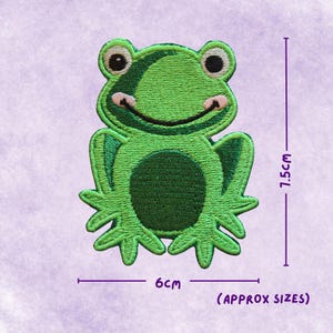 Embroidered Frog Patch | Green Iron-On Motif for Jackets, Bags (7.5x6cm)