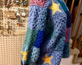 Oversized Starry Night Sweater + Woman's Medium = Cozy Fashion