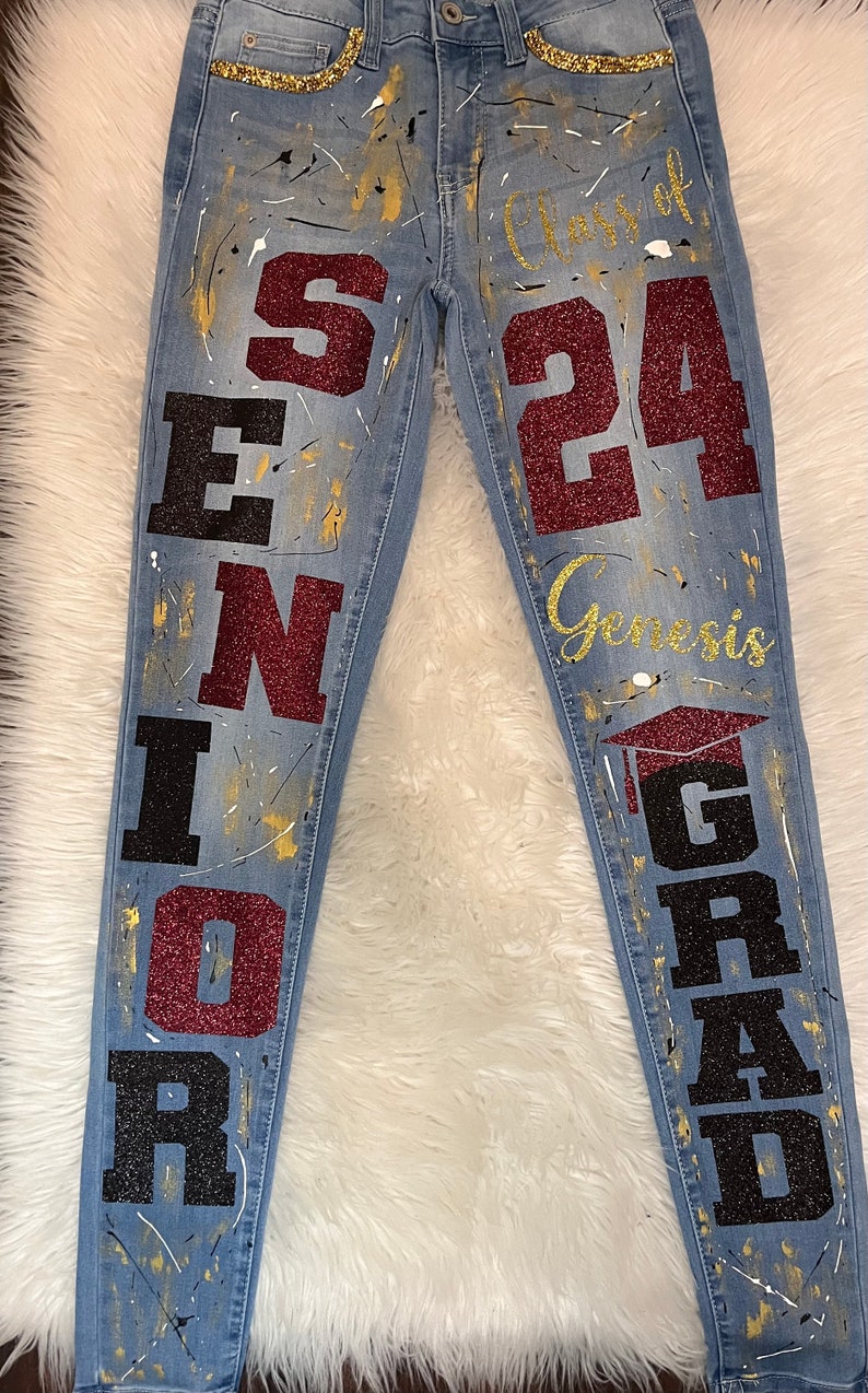 Senior/Graduation 2024 Jeans image 7