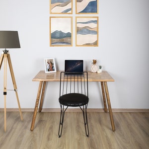 Büroschreibtisch, kleiner Stehschreibtisch, minimalistischer Holzschreibtisch, Massivholztisch Bild 1