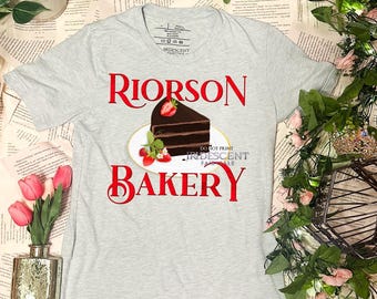 Riorson Bakery Bella Canvas-skjorta - Officiellt licensierad The Empyrean Merchandise, Violet Sorrengail, Xaden, Basgiath