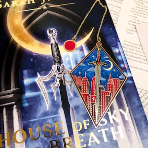 Crescent City House of Earth and Blood Sky and Breath (A Grade - no Flaws)  - Enamel Plated Golden Metal Bookmark with Chain and Pendant
