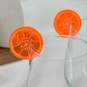 Etichetta per bevanda in acrilico Aperol Spritz / Nome personalizzato per cocktail, ciondolo per addio al nubilato, Dolce Vita Amalfi Arancia Mandarino Mandarino