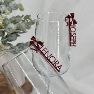 Fermaglio per bevande con fiocco e nastro / segnaposto in acrilico personalizzato, ciondolo per etichetta di champagne, argento, oro rosa, matrimonio, Natale, addio al nubilato, compleanno