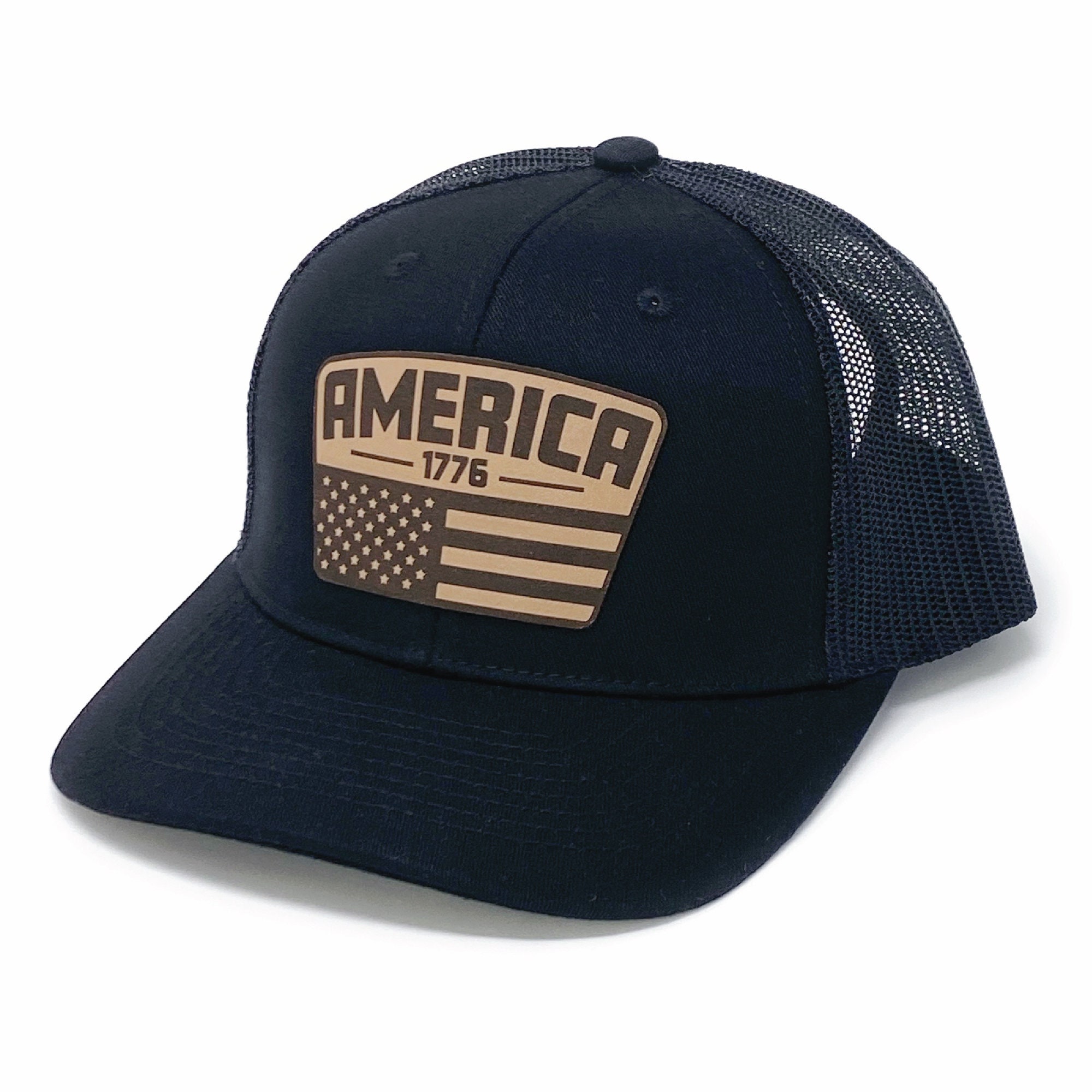 IVORY & BLUE HAT AMERICA EST 1776 main image 0