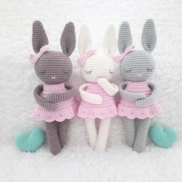 Amigurumi lapin, cadeau naissance, doudou lapin