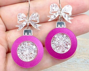 Retro Vintage Christmas Ornament Earrings: Pink Glitter Bauble Statement Earrings, Acrylic Holiday Bow Dangles, Festive Christmas Gifts