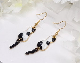 VACHE IMPRIMÉ CHAT Boucles d'oreilles Tuxedo Cat - Cadeaux sur le thème | Cadeau d'anniversaire de boucle d'oreille de chat mignon pour maman | Cadeaux pour maman chat | Boucles d'oreilles esthétiques chat smoking