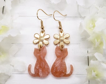 Pendientes ACRÍLICOS DE GATO NARANJA para mamá gato / Pendientes Daisy Joyería de gato / Pendientes estéticos Crazy Cat Lady / Regalo de mejor amigo para amante de los gatos