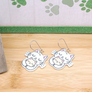 CAT MOM ACRYLIC Earrings Cat Lover Gift For Mom Cute Whimsical Cat Earrings Mothers Day Cat Themed Gifts Cat Jewelry Cool Earrings Kidney