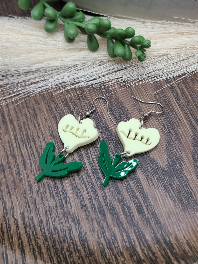 ACRYLIC FLOWER SPRING Earrings Whimsical Flower Earrings Mothers Day Gift For Mom Colorful Laser Cut Floral Earrings Handmade Jewelry 1 (See Pic)