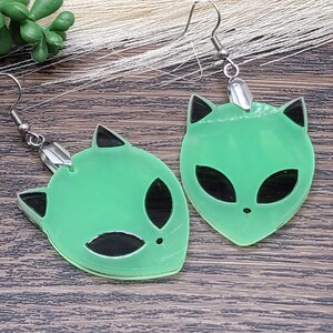 GLOW IN THE Dark Alien Cat Earrings Weird Acrylic Laser Cut Earrings Funky Ufo Space Earrings Quirky Halloween Earrings Cat Jewelry image 3