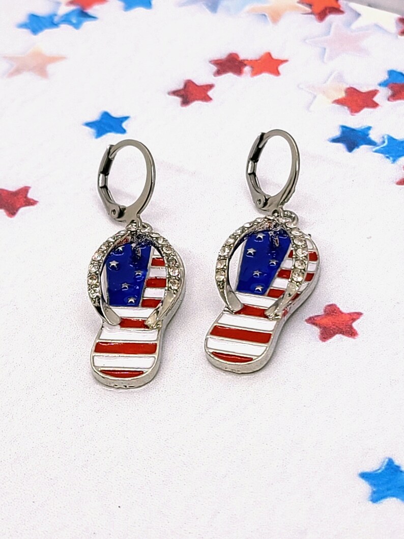 FLIP FLOPS PATRIOTIC Earrings 4th of July Novelty Earrings Cute Beach Summer Earrings Fun American Flag Earrings Gift For Girlfriend zdjęcie 5