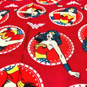 Wonder Woman Poses 100% cotton fabric DC Comics Superhero Red