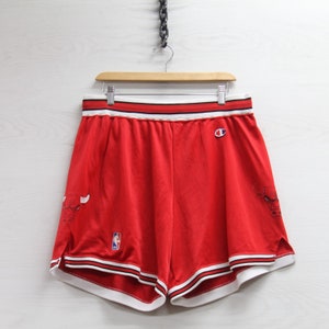 Chicago Bulls Vintage Patch Champion Mesh Gym Shorts – thefuzzyfelt