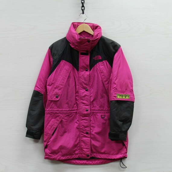 hot pink north face windbreaker
