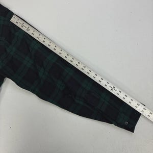 Camisa vintage Pendleton Wool Lodge con botones, talla grande, cuadros verdes. imagen 6
