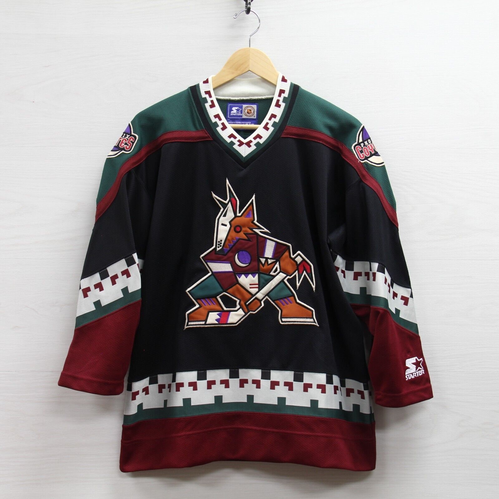 Vintage Starter NHL Phoenix Coyotes Jersey, 90s, XL, Made In Korea