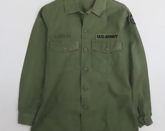 Vintage 80s US Army Military OG-107 Button Down Field Shirt Green