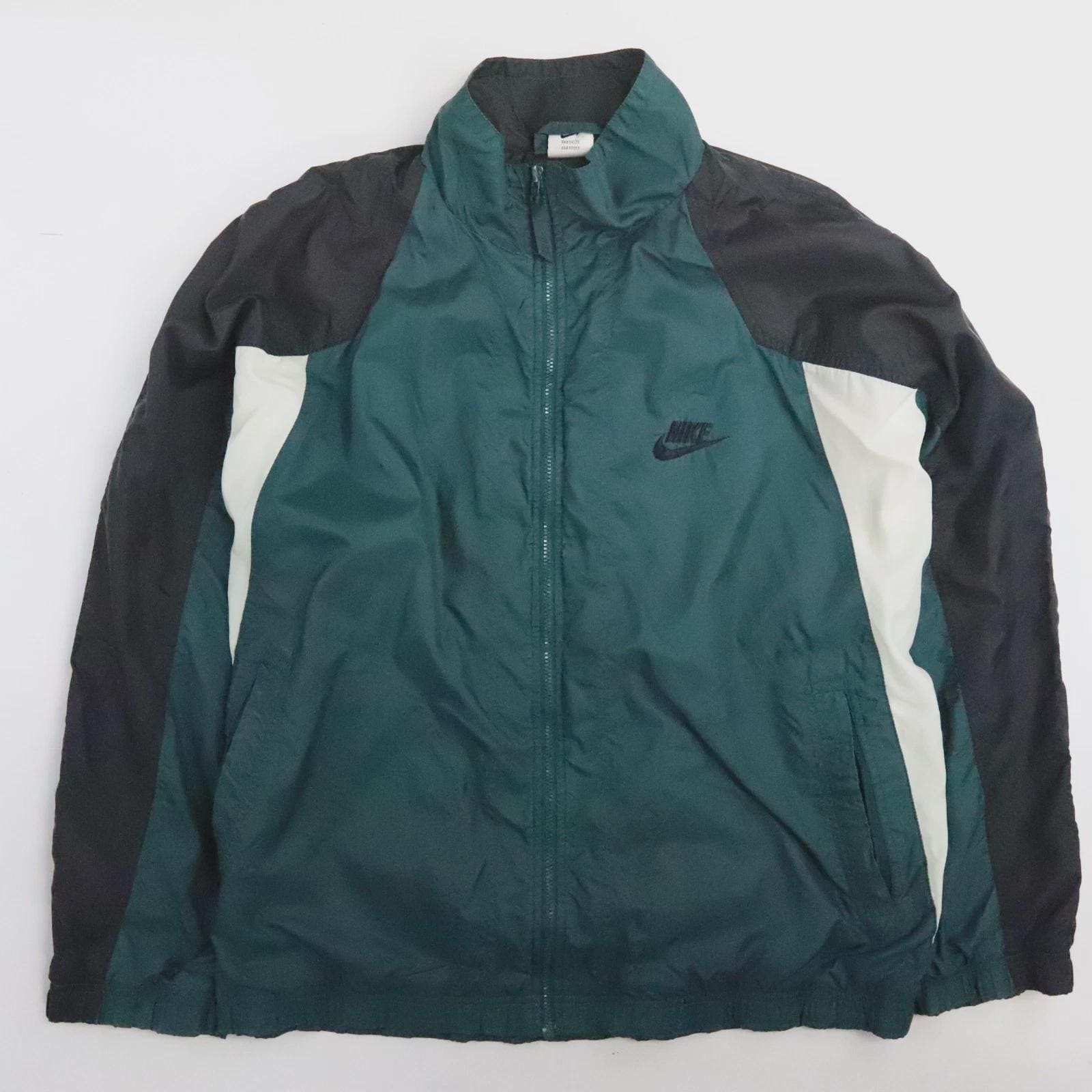 Nike vintage windbreaker - Etsy 日本