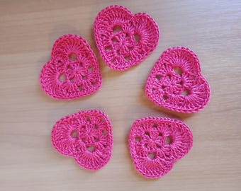 Apliques de corazón de ganchillo hechos a mano, adornos románticos rosas (2 pulgadas)