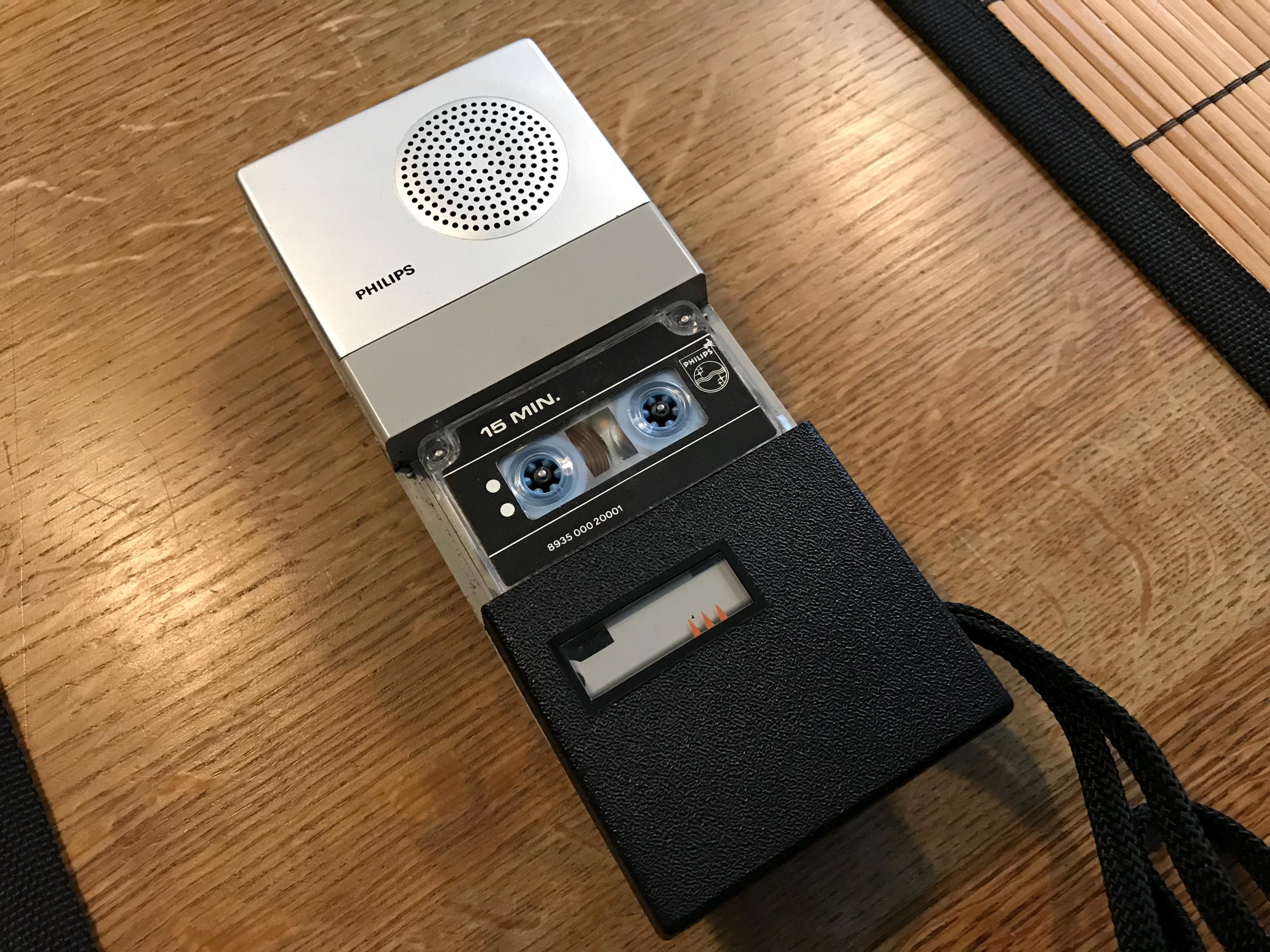 Olympus 60 Microcassette micro cassette Dictaphone Voice Recorder