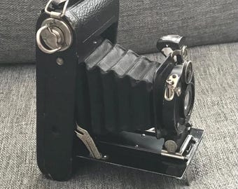 Aparat fotograficzny Nagel Folding 6x9 – obiektyw anastygmatyczny niemiecki z lat 20. XX wieku, migawka zenith