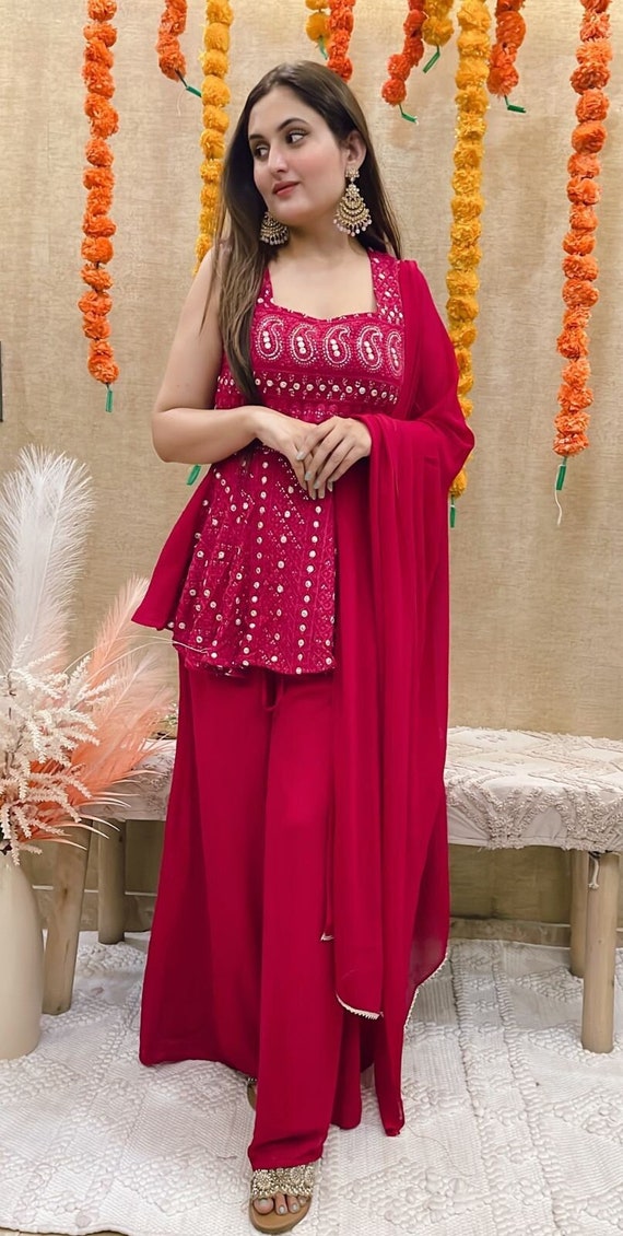 Buy INDYA Shraddha Kapoor For Indya Pink Geometric Embellished Georgette  Belted Short Kurta | Shoppers Stop