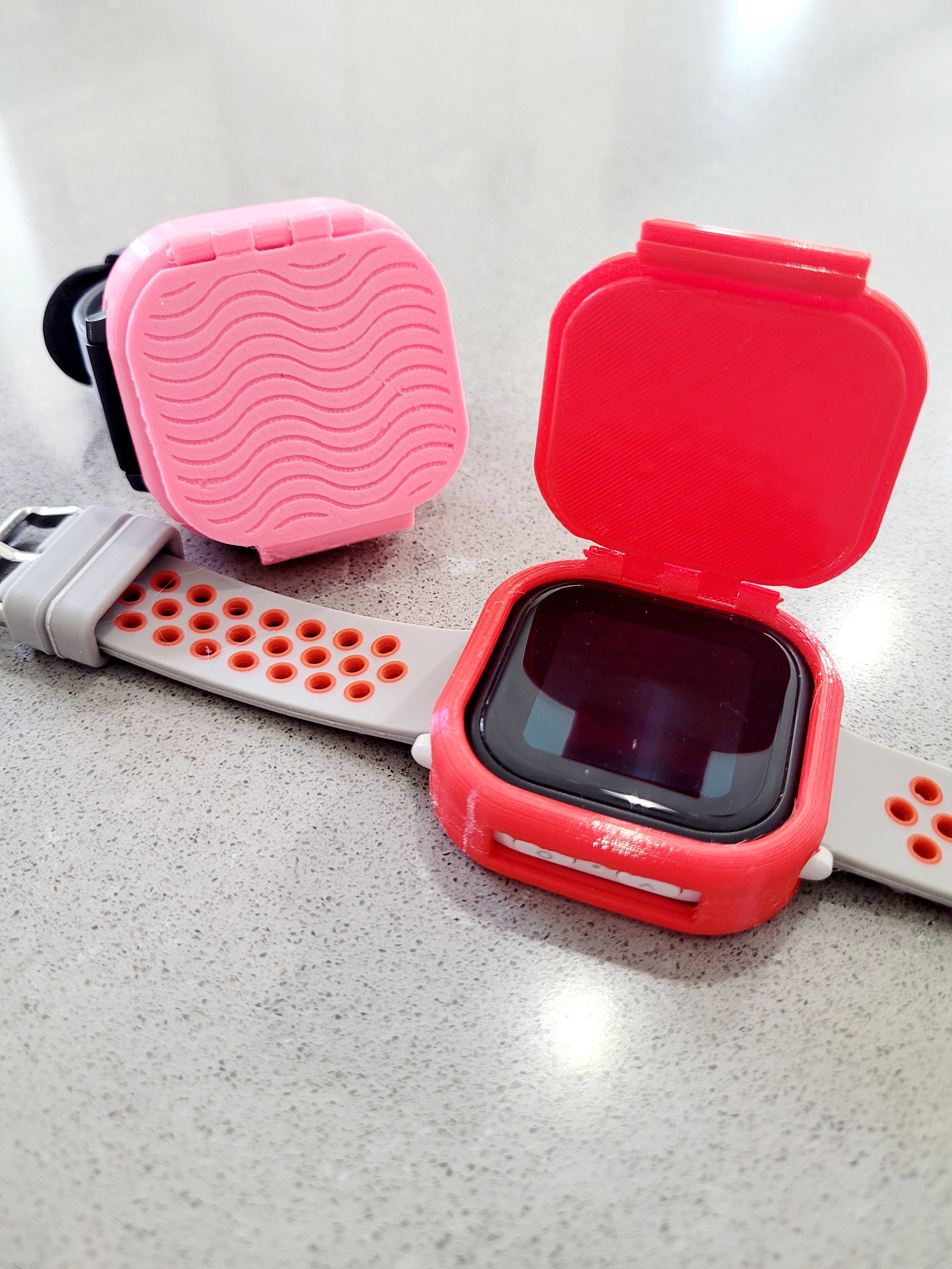 Gizmo watch deals band size